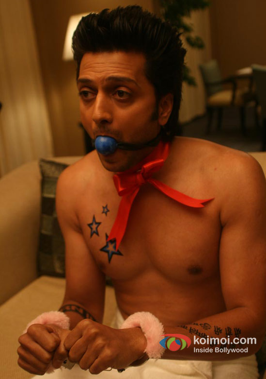 Ritesh Deshmukh  (Kyaa Super Kool Hain Hum Movie Stills)