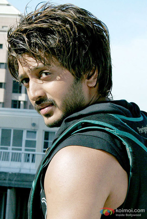 Ritesh Deshmukh in Cash Movie