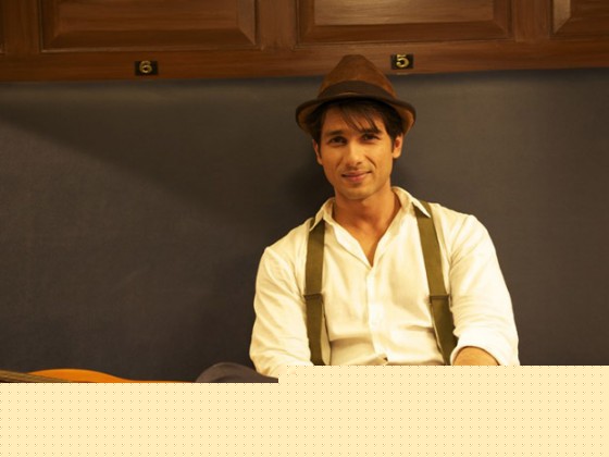 Shahid Kapoor In Old Look In Teri Meri Kahaani Movie Stills