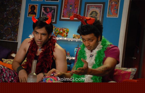 Tusshar Kapoor, Ritesh Deshmukh (Kyaa Super Kool Hain Hum Movie Stills)