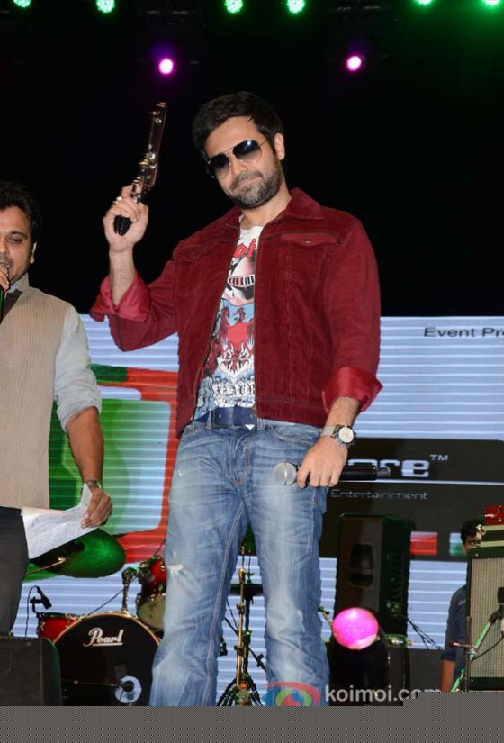 Emraan Hashmi With Junoon Band