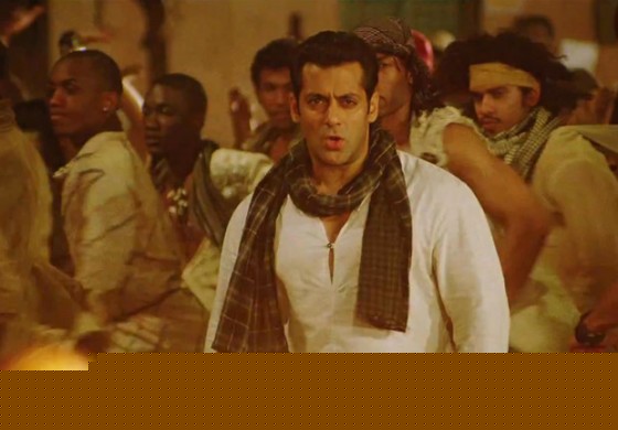 Macho Salman Khan looks Killer in Ek Tha Tiger Movie Stills