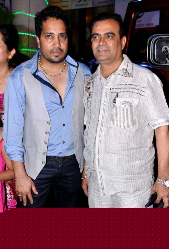 Mika Singh, yogesh lakhani At Lyricist Shabbir Ahmed's Wedding Reception