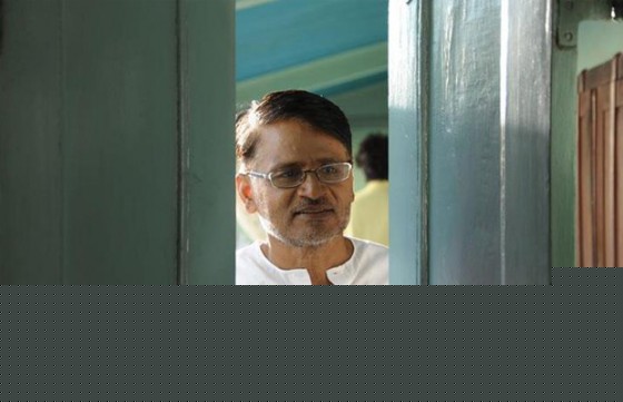 Raghuveer Yadav (Yeh Khula Aasmaan Movie Stills)