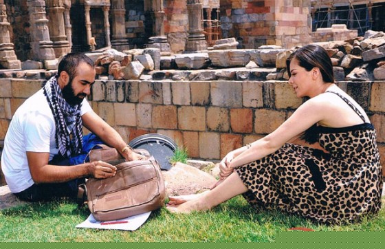 Ranvir Shorey and Urvashi Sharma in garden In On The Ramp Movie Stills