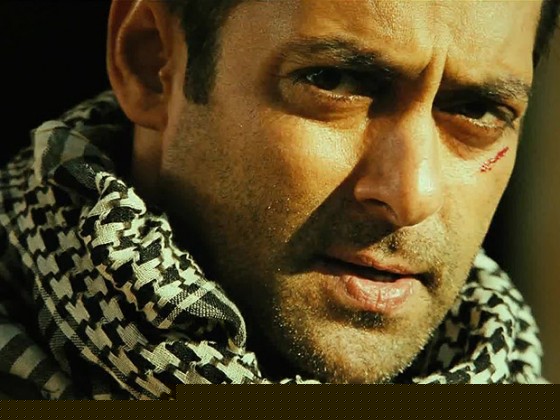 Salman Khan's rugged look in Ek Tha Tiger Movie Stills