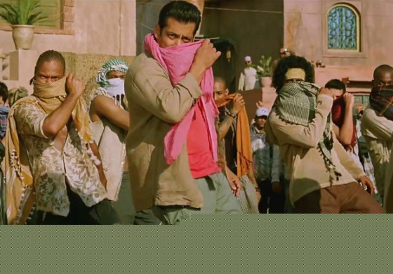 Salman Khan dancing to the tunes of Mashallah in Ek Tha Tiger Movie Stills