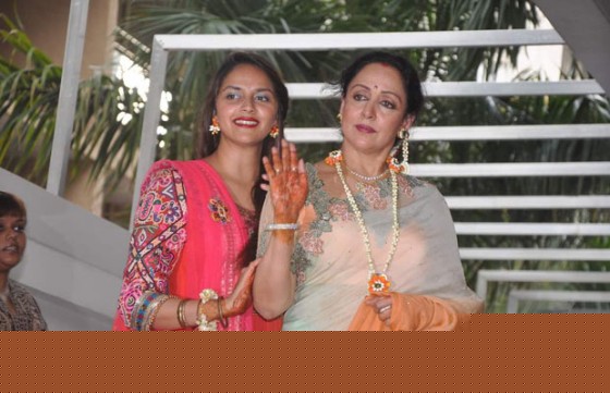 Ahana Deol, Hema Malini At Esha Deol's Mehendi Ceremony