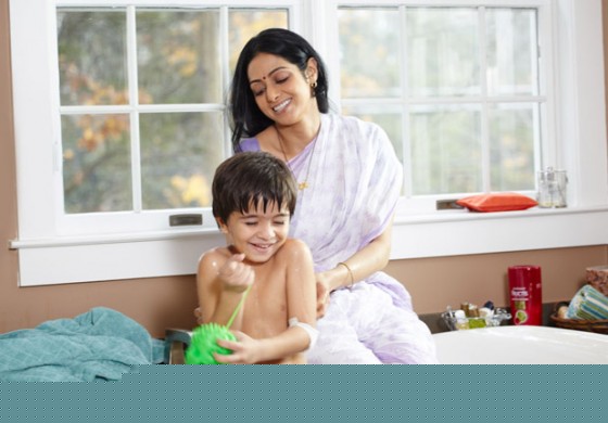 Guess who is cuter? Sridevi or the kid? English Vinglish Movie Stills