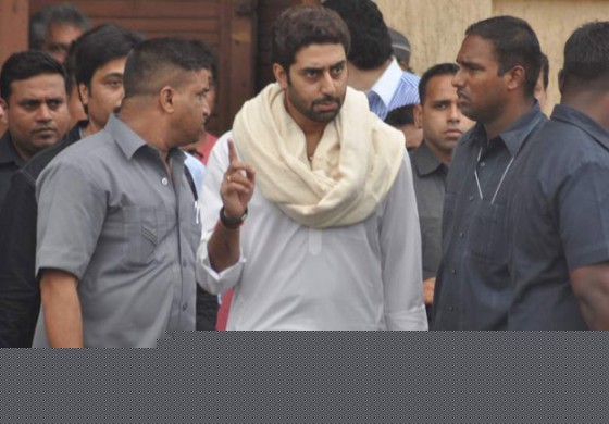 Abhishek Bachchan Pays Homage to Rajesh Khanna