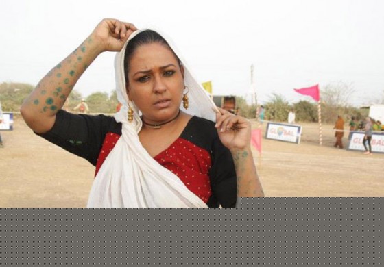 Ashwini Kalsekar at racing ground in Ek Tha Hero Movie Stills