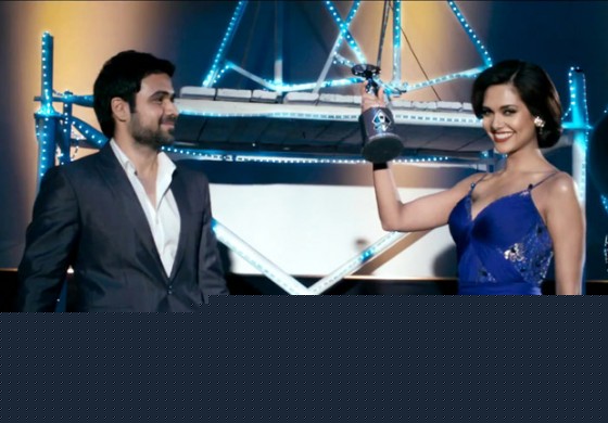 Emraan Hashmi and Esha Gupta in Raaz 3 Movie Stills