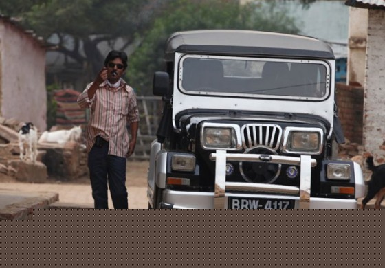 Nawazuddin Siddiqui smoke a Cigarette in Gangs Of Wasseypur 2 Movie Stills