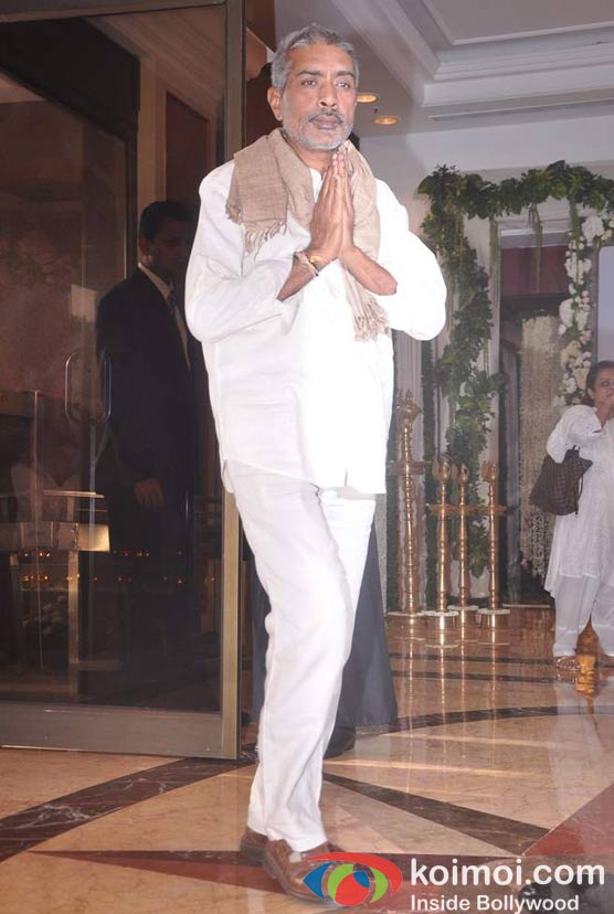 Prakash Jha At Rajesh Khanna's Prayer Meet