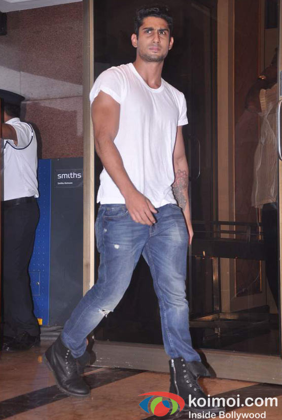 Prateik Babbar At Rajesh Khanna's Prayer Meet