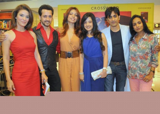 Rageshwari, Rakesh Paul, Shama Sikander, Amy Billimoria, Suchitra Pillai Recites Poems from Rajev Paul's book Mumbai Mohabbat Aur Tanhai
