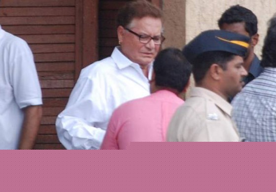 Salim Khan Pays Homage to Rajesh Khanna