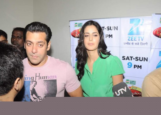 Salman Khan And Katrina Kaif Promote Ek Tha Tiger Movie On The Sets Of DID Lil Masters