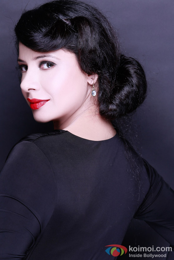 Sambhavna Seth Hot and Sexy in a Black Gown