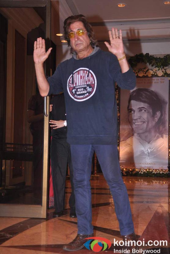 Shakti Kapoor At Rajesh Khanna's Prayer Meet