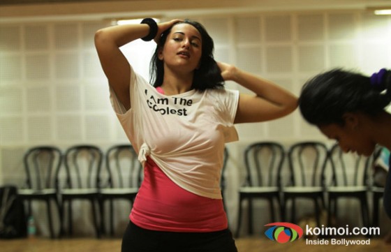 Sonakshi Sinha Rehearsing for Go Govinda