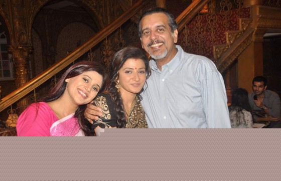 Suhasi Dhami, Shishir Sharma At Yahan Mein Ghar Ghar Kheli 700 Episodes Celebrations