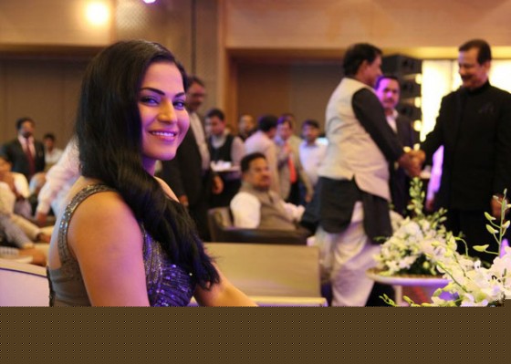 Veena Malik Launches Sahara's New News Channel