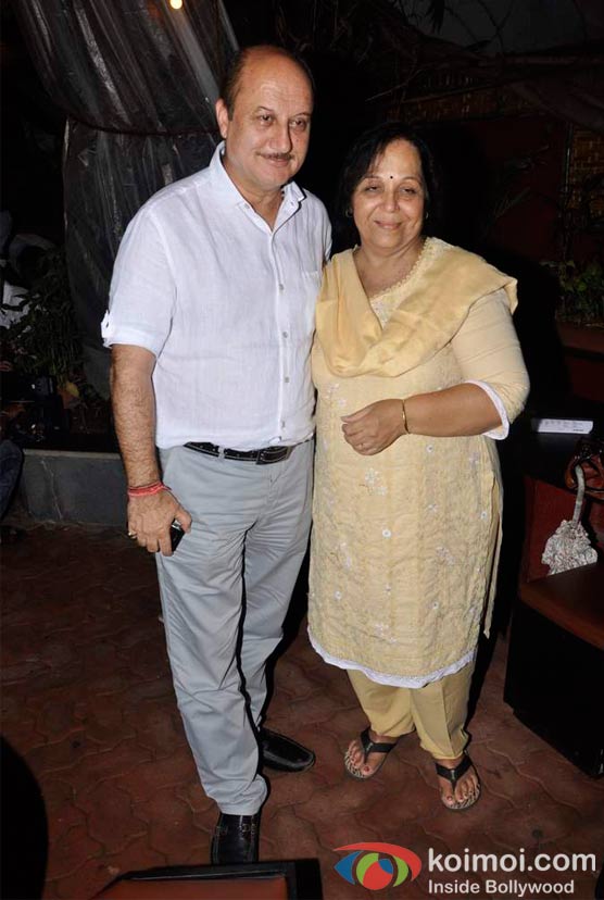 Anupam Kher, Rohini Hattangadi At A. K. Hangal (Avtar Kishan Hangal) Prayer Meet