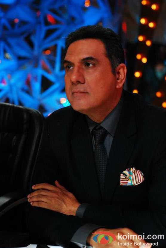 Boman Irani Promote Shirin Farhad Ki Toh Nikal Padi Movie On The Sets Of Jhalak Dikhhla Jaa