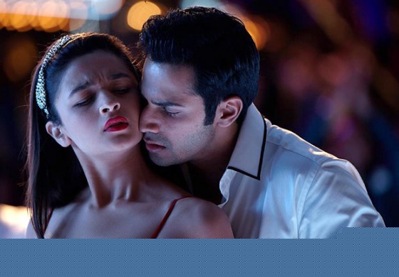 Cute Alia Bhatt in a romantic embrace with Sidharth Malhotra in Student Of The Year Movie Stills