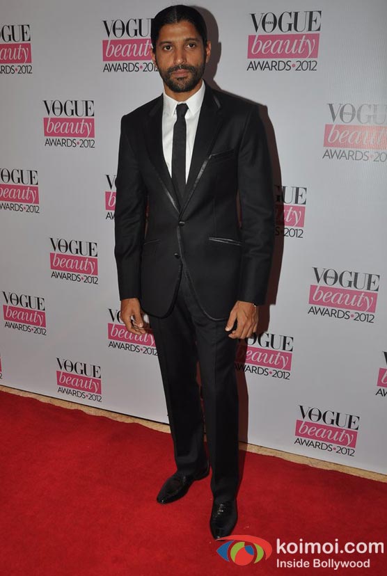 Farhan Akhtar At Vogue Beauty Awards 2012