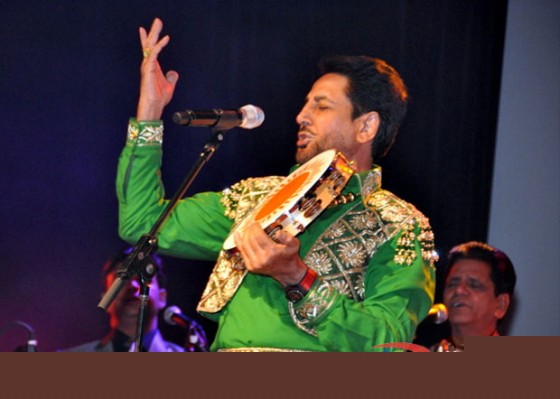 Gurdas Maan Performs In Chicago