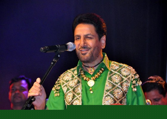 Gurdas Maan Performs In Chicago