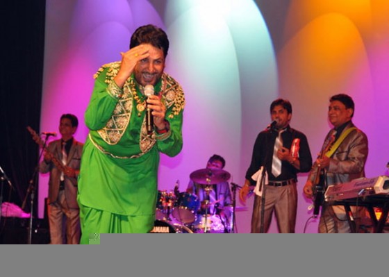 Gurdas Maan Performs In Chicago