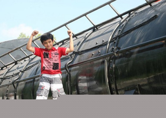 Main Krishna Hoon Movie Stills