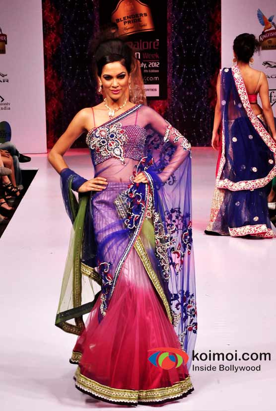 Model Walks For Riyaz And Reshma Gangji