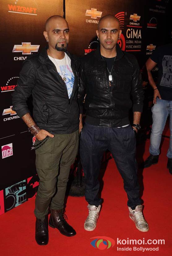 Raghu Ram, Rajiv Laxman At Global Indian Music (GIMA) Awards 2012 Red Carpet