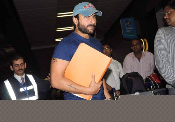 Saif Ali Khan Snapped At Airport