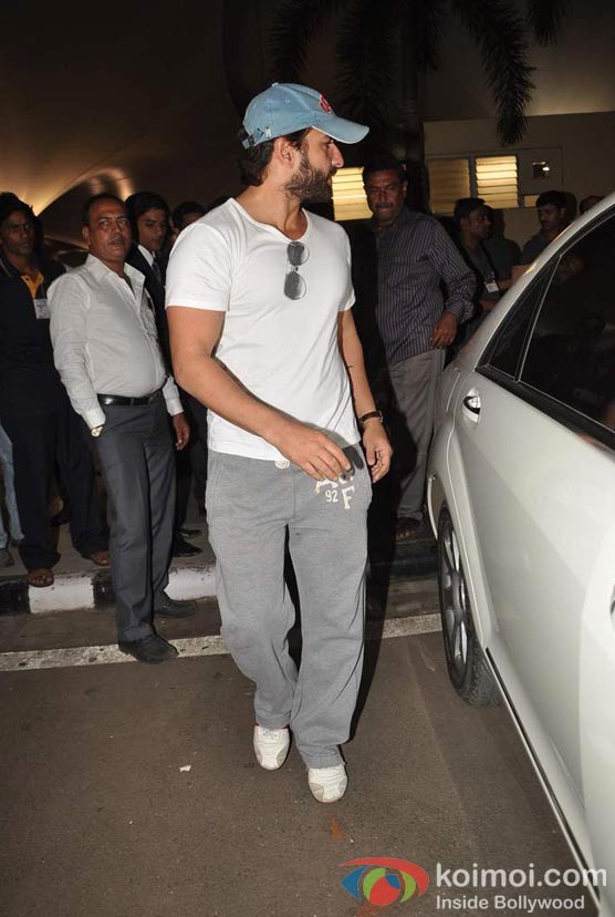 Saif Ali Khan Return From Paris