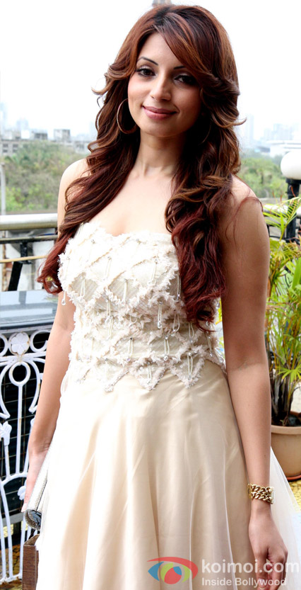 Shama Sikander At Hardik Hundiya's 1st International Diamond Day Celebration