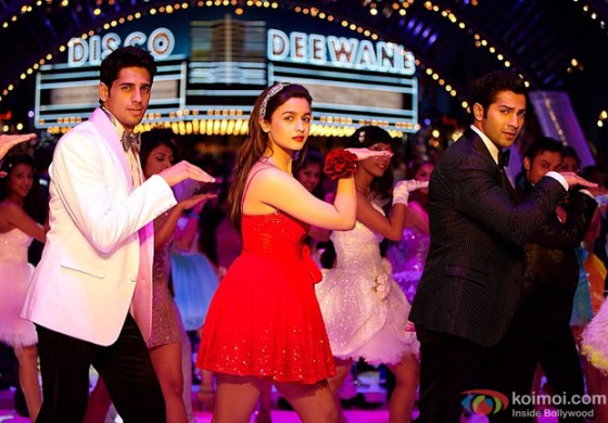 Sidharth Malhotra, Alia Bhatt and Varun Dhawan dancing to the tunes of Disco Deewaane in Student Of The Year Movie Stills