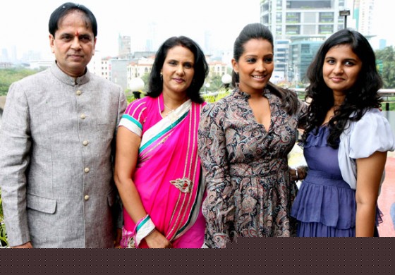 Sunita Hundiya, Meghna Naidu At Hardik Hundiya's 1st International Diamond Day Celebration