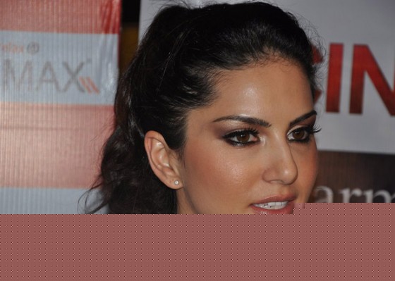 Sunny Leone Promote Jism 2 Movie At Cinemax 