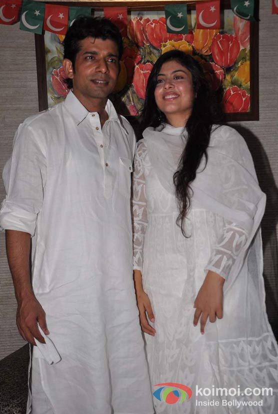 Vineet Singh, Anurita Jha At Iftaar Party