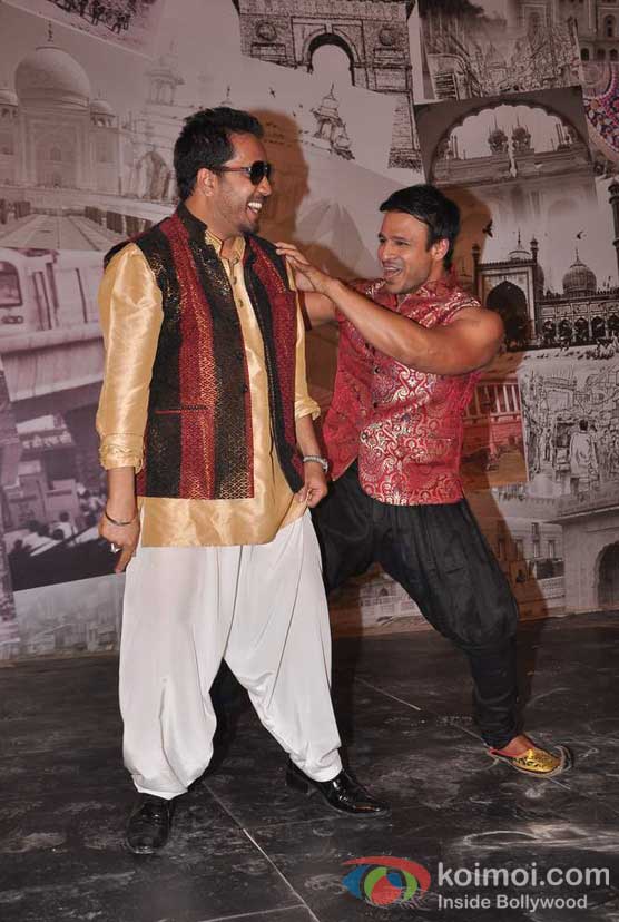 Mika Singh, Vivek Oberoi On The Sets Of Kismet (Kismat) Love Paisa Dilli Movie