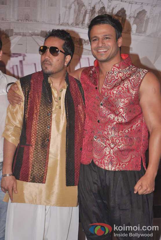 Mika Singh, Vivek Oberoi On The Sets Of Kismet (Kismat) Love Paisa Dilli Movie