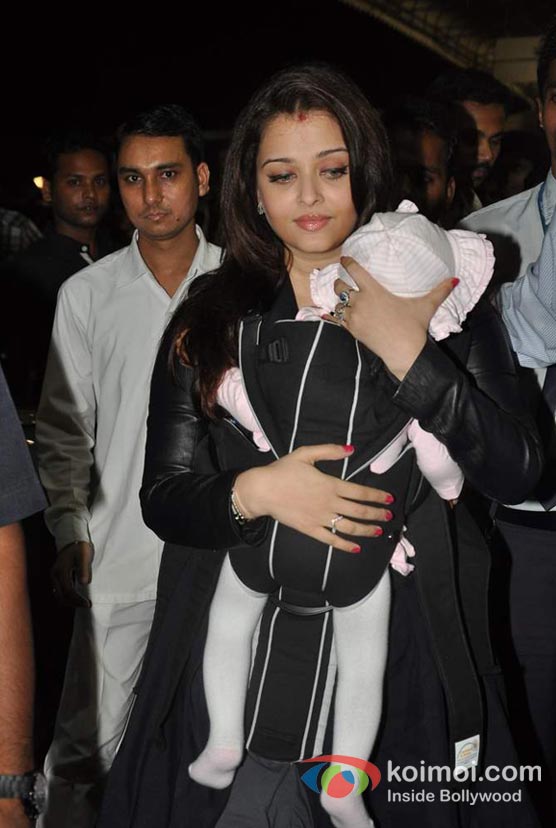Aishwarya Rai Bachchan Snapped With Her Baby