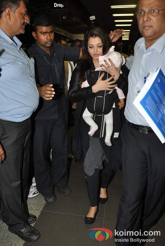 Aishwarya Rai Bachchan Snapped With Her Baby