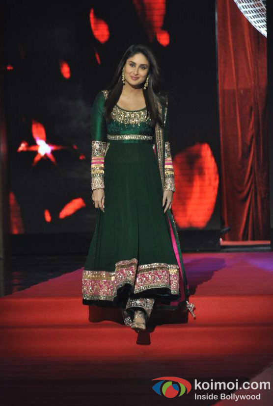 Kareena Kapoor Visits The Sets Of Jhalak Dikhla Jaa At Filmistan Studios