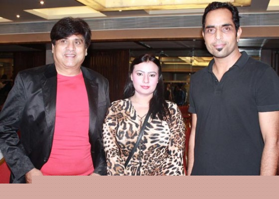 Mukesh Tyagi, Anupama Shukla and Vishwajeet Pradhan  At The Strugglers Amhi Udyache Hero Marathi Movie Music Launch